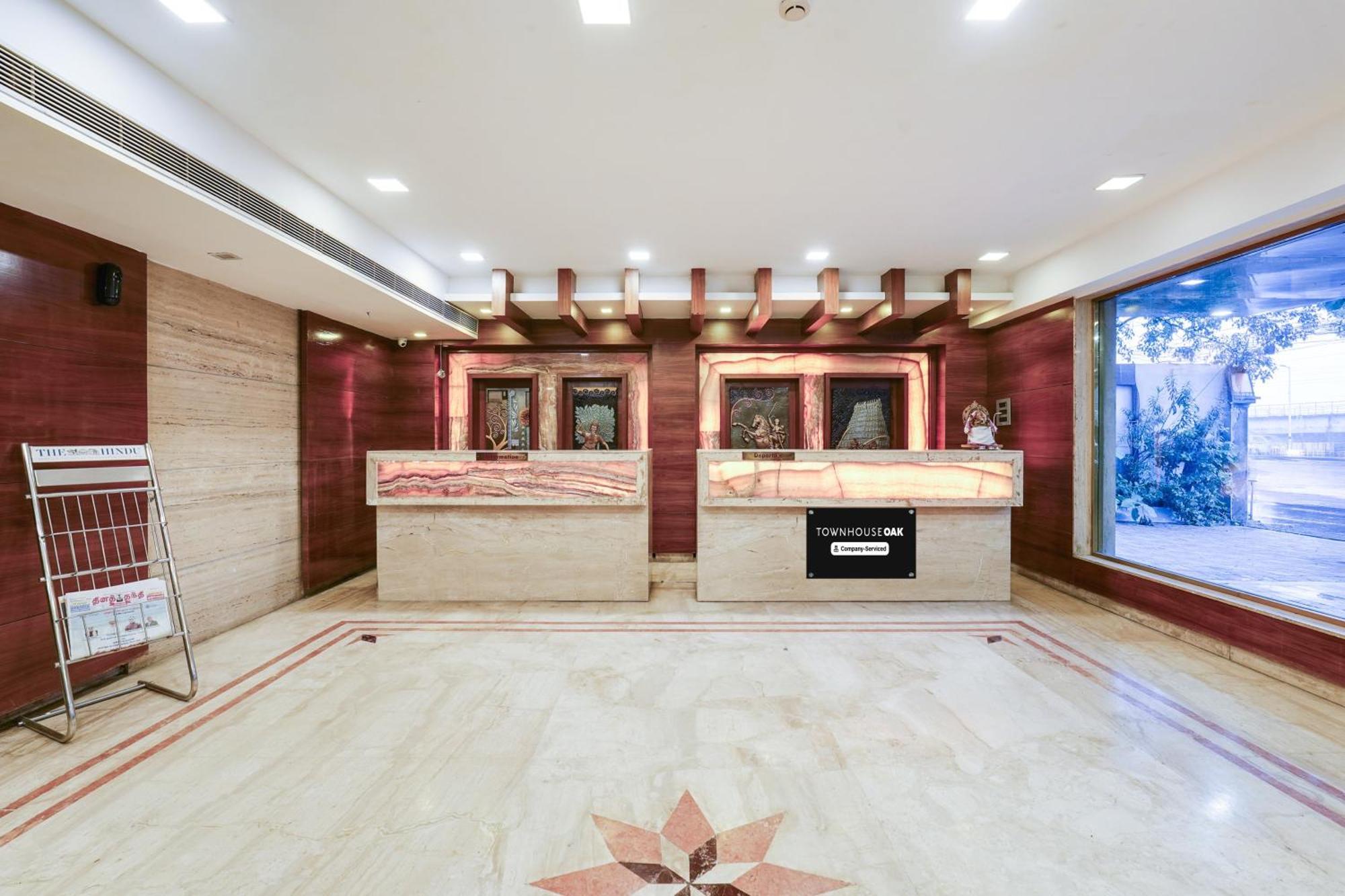 Super Townhouse Oak Alandur Near Chennai Airport Formerly Vijay Park מראה חיצוני תמונה