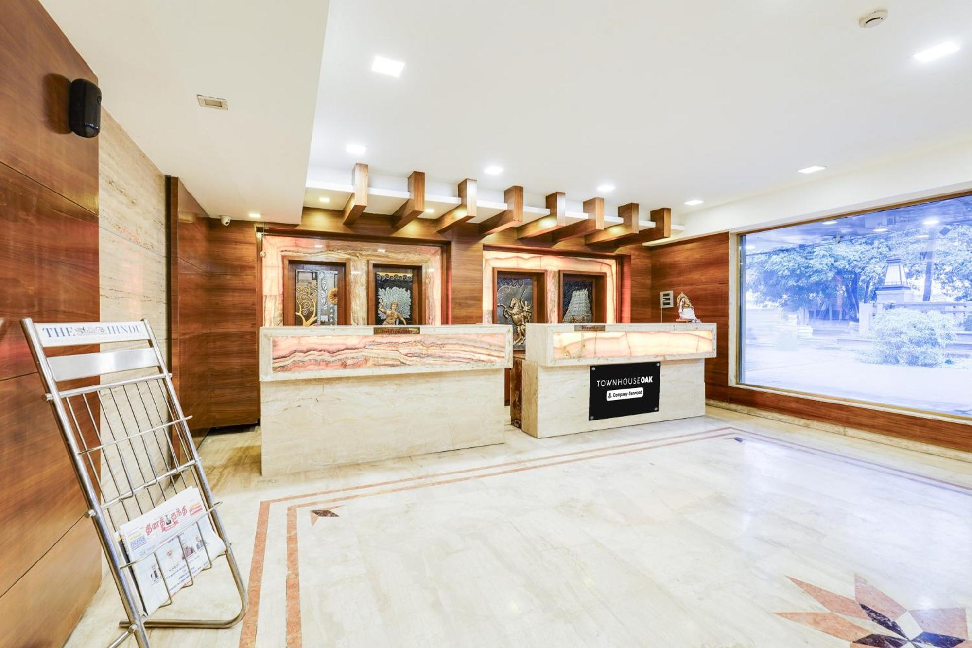 Super Townhouse Oak Alandur Near Chennai Airport Formerly Vijay Park מראה חיצוני תמונה